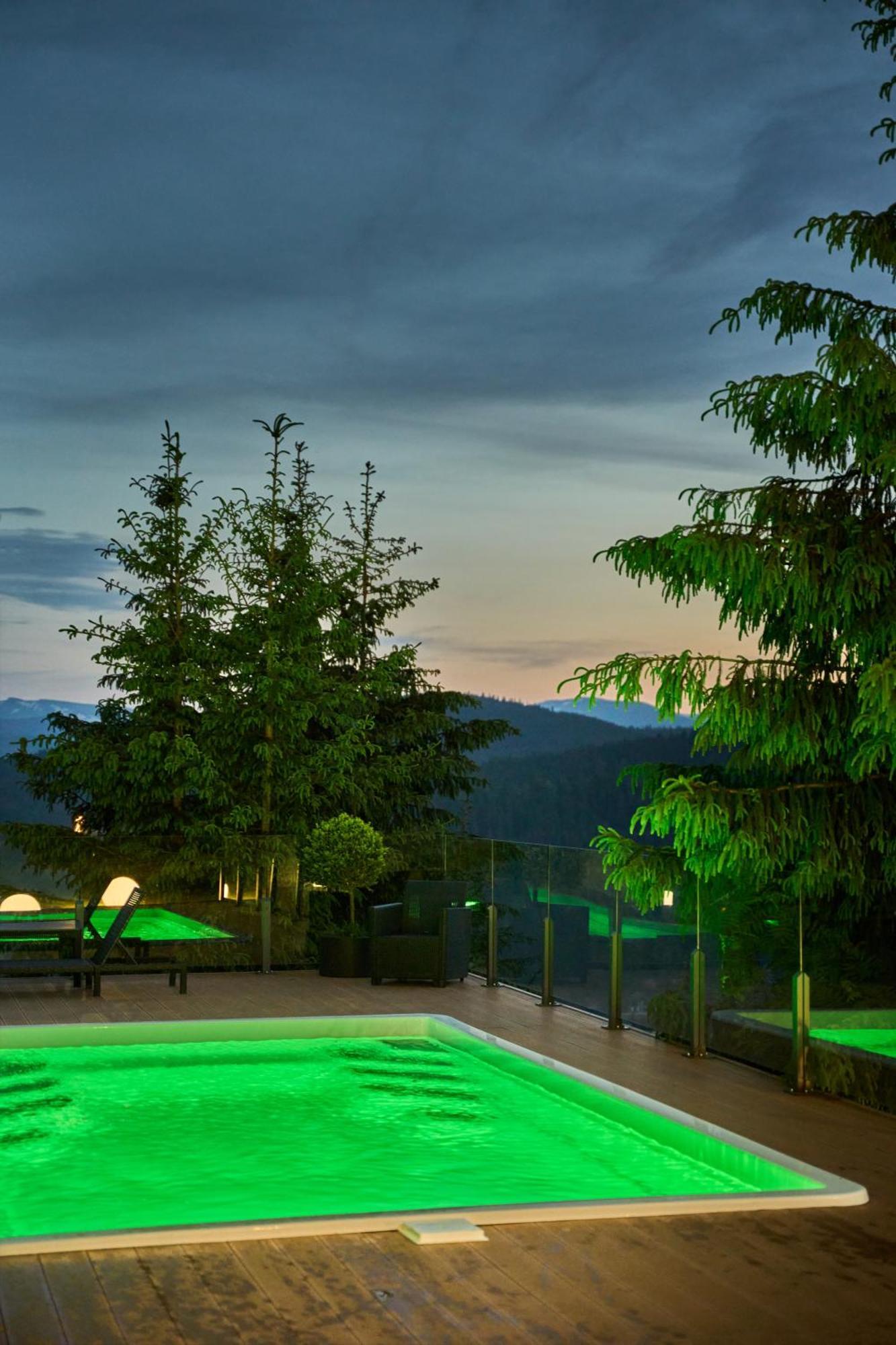 Villas Fomich Boekovel Buitenkant foto